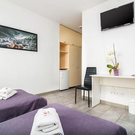 Skyhome Mini-Hotel Kiev Dış mekan fotoğraf