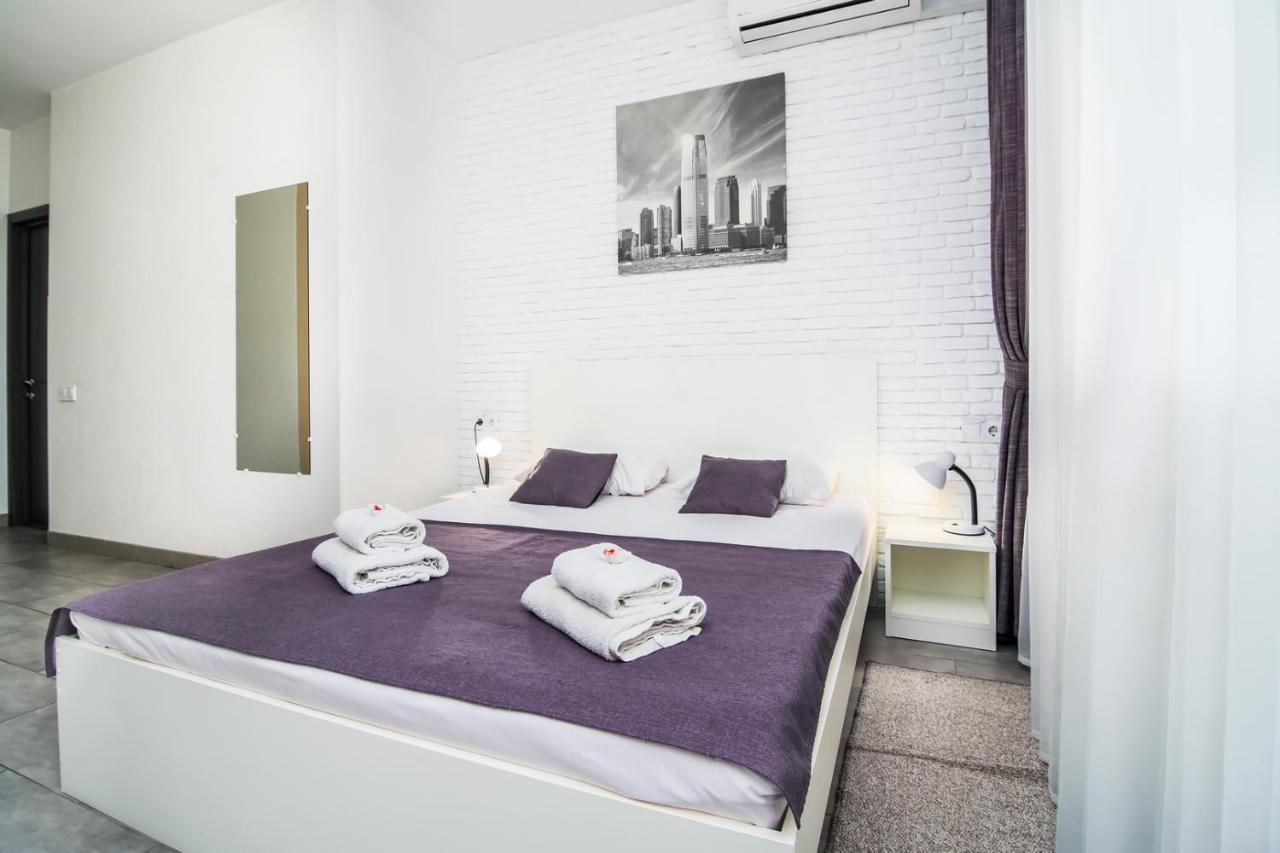 Skyhome Mini-Hotel Kiev Dış mekan fotoğraf